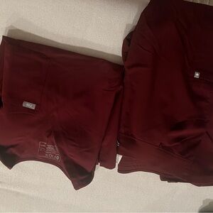 Figs Deep maroon Scrub Set